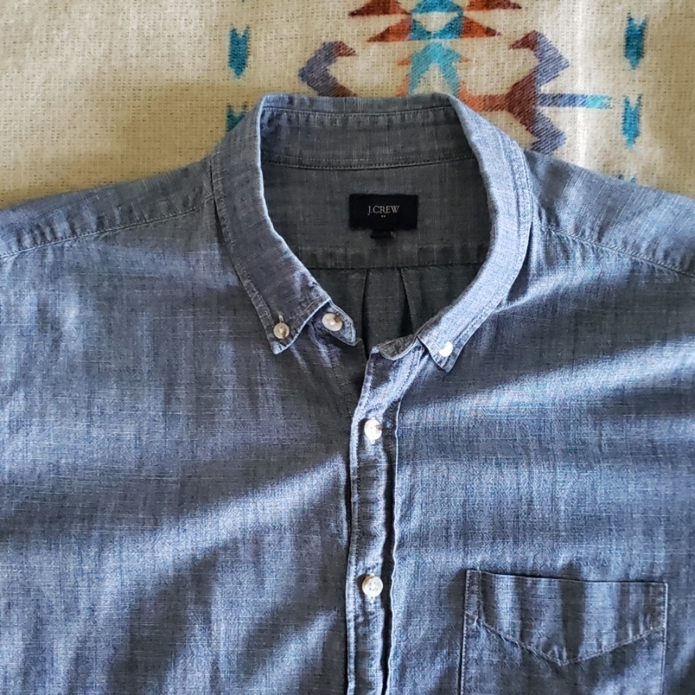 J Crew Short Sleeve Chambray shirt L